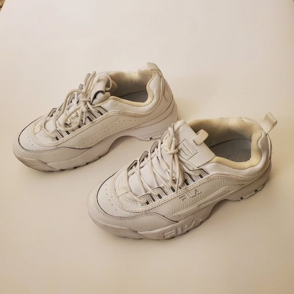 Fila Womens Sneakers, White, Size 9 - Picture 3 of 4